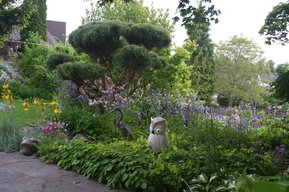 Beispielgarten mit Steineule